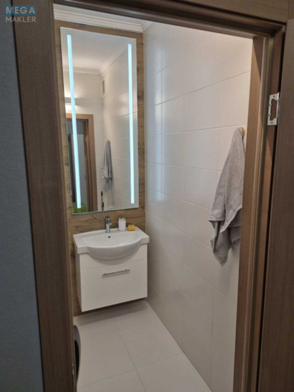 Оренда 2 кімнатної квартири, <a class="location-link" href="/kiev/" title="Недвижимость Київ">Київ</a>, <a class="location-link" href="/kiev/solomenskij/" title="Недвижимость Солом'янський район">Солом'янський р-н</a>, Народного Ополчения ул., 11 (изображение 13)