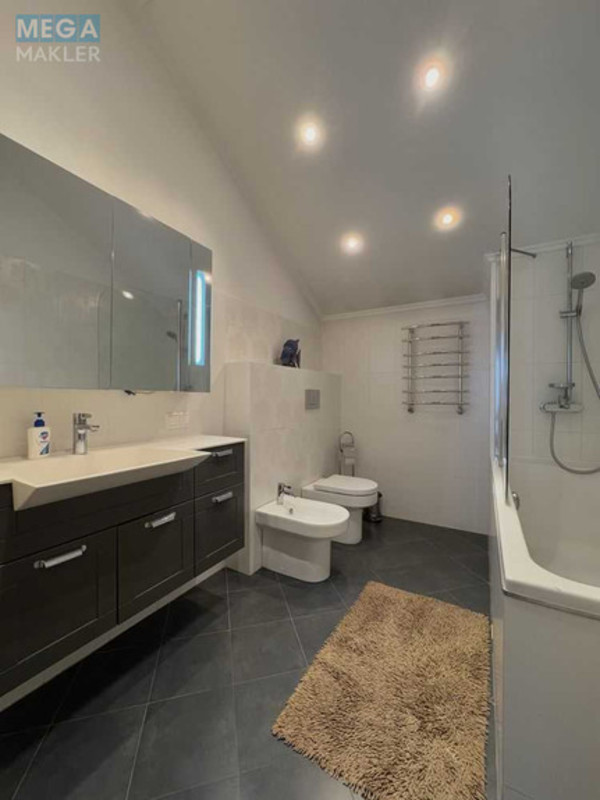 Продаж дома, 1 поверх, 550 кв.м, 10 кімнат, ділянка 38 соток, <a class="location-link" href="/pogreby-selo-kv-brovarskij-rajon/" title="Недвижимость Погреби">Погреби</a>, Європейська (изображение 19)