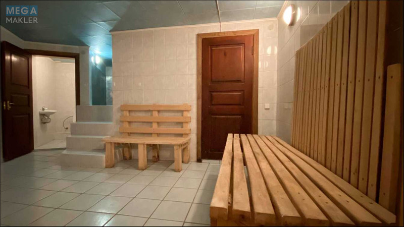 Продаж дома, 3 поверху, 807 кв.м, 7 кімнат, ділянка 10 соток, <a class="location-link" href="/kiev/" title="Недвижимость Київ">Київ</a>, <a class="location-link" href="/kiev/svyatoshinskij/" title="Недвижимость Святошинський район">Святошинський р-н</a>, Жовтнева вул., 17 (изображение 21)