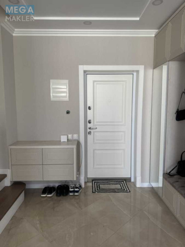 Продаж 4 кімнатної квартири (127/60/16), 16 пов. 17 пов. будинку, <a class="location-link" href="/kiev/" title="Недвижимость Київ">Київ</a>, <a class="location-link" href="/kiev/shevchenkovskij/" title="Недвижимость Шевченківський район">Шевченківський р-н</a>, Перемоги просп., 67-Г (изображение 8)