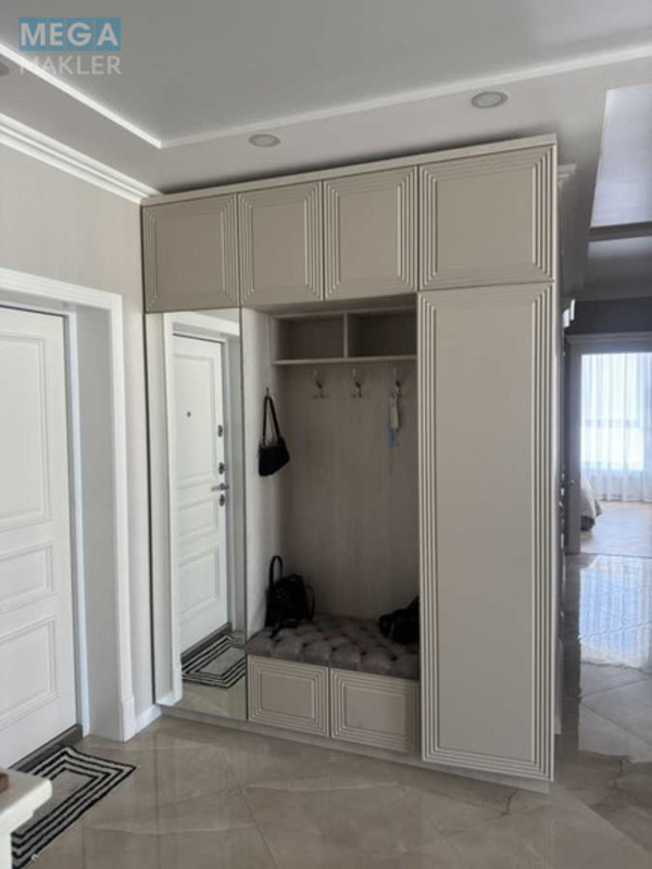 Продаж 4 кімнатної квартири (127/60/16), 16 пов. 17 пов. будинку, <a class="location-link" href="/kiev/" title="Недвижимость Київ">Київ</a>, <a class="location-link" href="/kiev/shevchenkovskij/" title="Недвижимость Шевченківський район">Шевченківський р-н</a>, Перемоги просп., 67-Г (изображение 9)