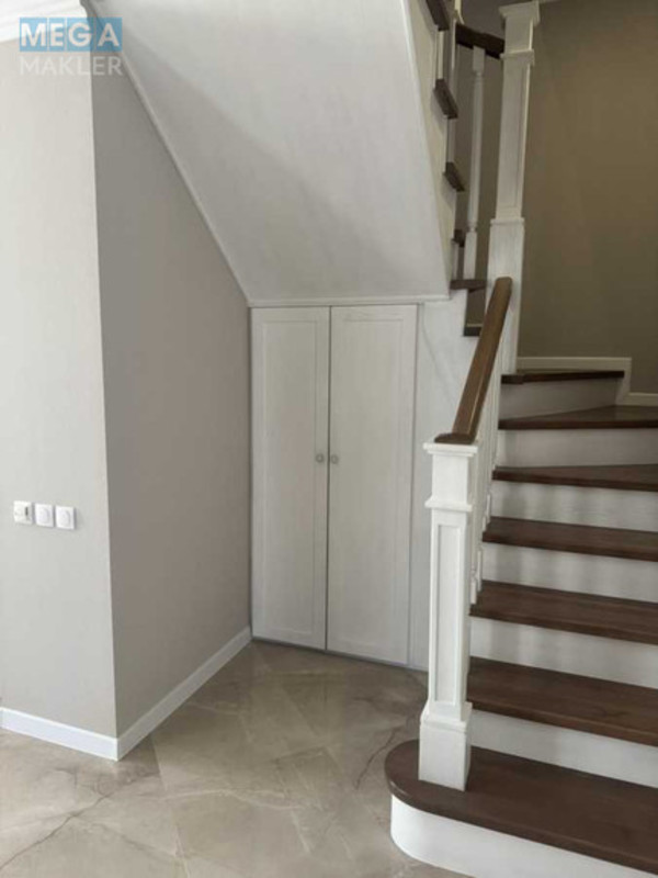 Продаж 4 кімнатної квартири (127/60/16), 16 пов. 17 пов. будинку, <a class="location-link" href="/kiev/" title="Недвижимость Київ">Київ</a>, <a class="location-link" href="/kiev/shevchenkovskij/" title="Недвижимость Шевченківський район">Шевченківський р-н</a>, Перемоги просп., 67-Г (изображение 10)
