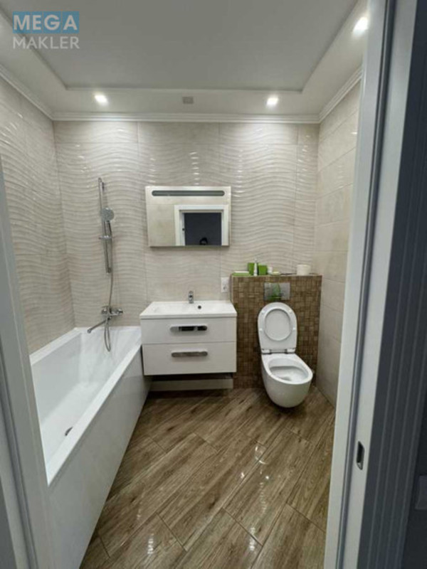 Продаж 4 кімнатної квартири (127/60/16), 16 пов. 17 пов. будинку, <a class="location-link" href="/kiev/" title="Недвижимость Київ">Київ</a>, <a class="location-link" href="/kiev/shevchenkovskij/" title="Недвижимость Шевченківський район">Шевченківський р-н</a>, Перемоги просп., 67-Г (изображение 13)