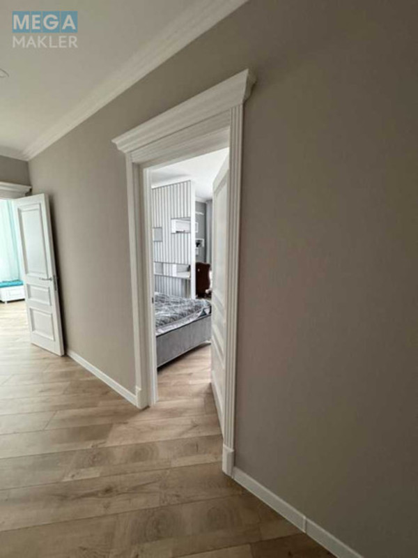 Продаж 4 кімнатної квартири (127/60/16), 16 пов. 17 пов. будинку, <a class="location-link" href="/kiev/" title="Недвижимость Київ">Київ</a>, <a class="location-link" href="/kiev/shevchenkovskij/" title="Недвижимость Шевченківський район">Шевченківський р-н</a>, Перемоги просп., 67-Г (изображение 14)
