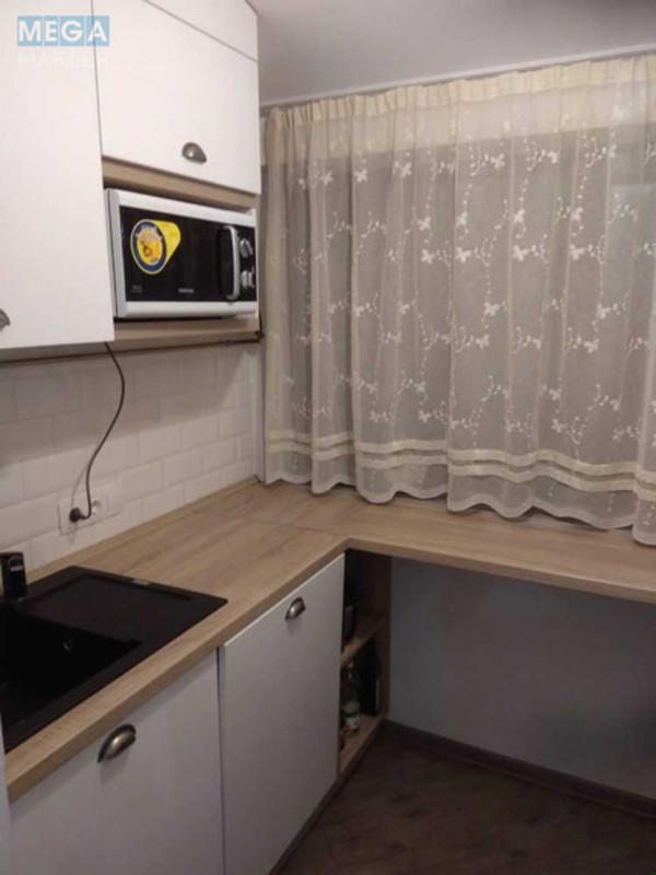 Продаж 3 кімнатної квартири (72,8/?/28), 1 пов. 5 пов. будинку, <a class="location-link" href="/kiev/" title="Недвижимость Київ">Київ</a>, <a class="location-link" href="/kiev/goloseevskij/" title="Недвижимость Голосіївський район">Голосіївський р-н</a>, Академика Вильямса ул. (изображение 2)