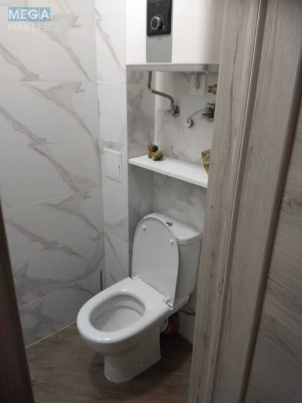 Продаж 3 кімнатної квартири (72,8/?/28), 1 пов. 5 пов. будинку, <a class="location-link" href="/kiev/" title="Недвижимость Київ">Київ</a>, <a class="location-link" href="/kiev/goloseevskij/" title="Недвижимость Голосіївський район">Голосіївський р-н</a>, Академика Вильямса ул. (изображение 10)