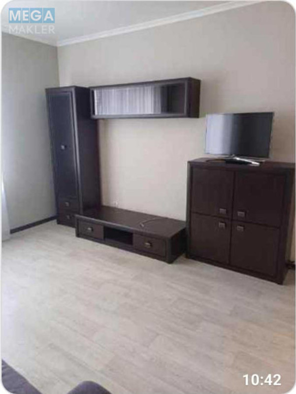 Оренда 2 кімнатної квартири, <a class="location-link" href="/kiev/" title="Недвижимость Київ">Київ</a>, <a class="location-link" href="/kiev/solomenskij/" title="Недвижимость Солом'янський район">Солом'янський р-н</a>, Волинська вул., 10 (изображение 4)