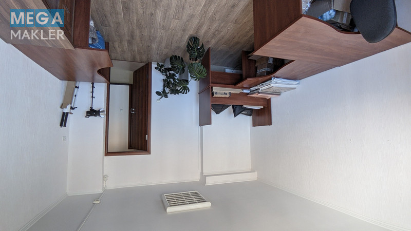 Продаж 4 кімнатної квартири (105/55/17), 15 пов. 18 пов. будинку, <a class="location-link" href="/kiev/" title="Недвижимость Київ">Київ</a>, <a class="location-link" href="/kiev/goloseevskij/" title="Недвижимость Голосіївський район">Голосіївський р-н</a>, пр. Лобановського 126-Г ( <img src="https://megamakler.com.ua/metro/0000ff.gif" alt="" class="metro" /> м. Демеевская ) (изображение 13)
