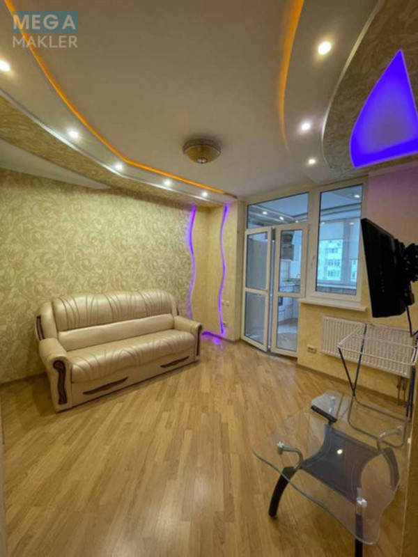 Оренда 1 кімнатної квартири, <a class="location-link" href="/kiev/" title="Недвижимость Київ">Київ</a>, <a class="location-link" href="/kiev/shevchenkovskij/" title="Недвижимость Шевченківський район">Шевченківський р-н</a>, Сікорського вул., 1б (изображение 8)