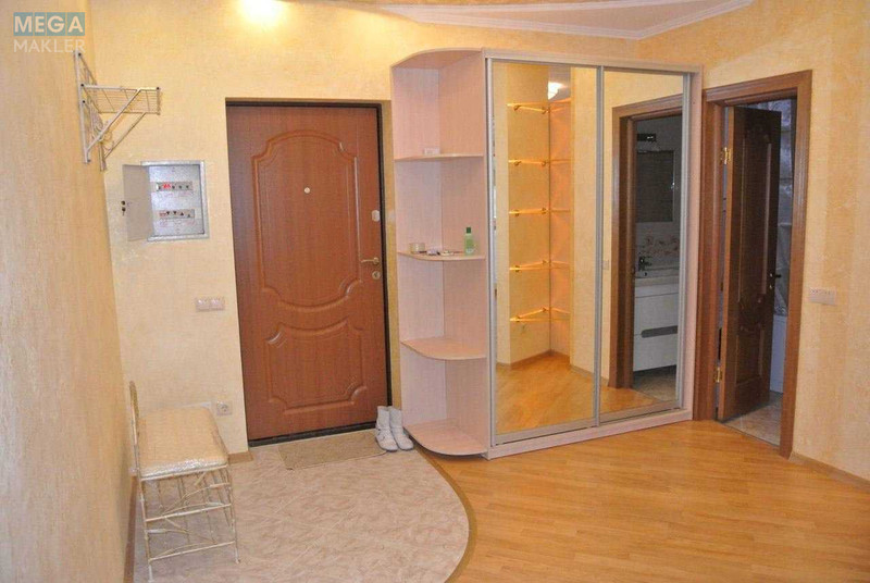 Оренда 1 кімнатної квартири, <a class="location-link" href="/kiev/" title="Недвижимость Київ">Київ</a>, <a class="location-link" href="/kiev/shevchenkovskij/" title="Недвижимость Шевченківський район">Шевченківський р-н</a>, Сікорського вул., 1б (изображение 14)