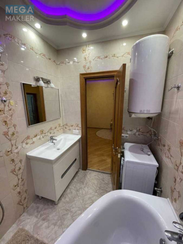 Оренда 1 кімнатної квартири, <a class="location-link" href="/kiev/" title="Недвижимость Київ">Київ</a>, <a class="location-link" href="/kiev/shevchenkovskij/" title="Недвижимость Шевченківський район">Шевченківський р-н</a>, Сікорського вул., 1б (изображение 17)