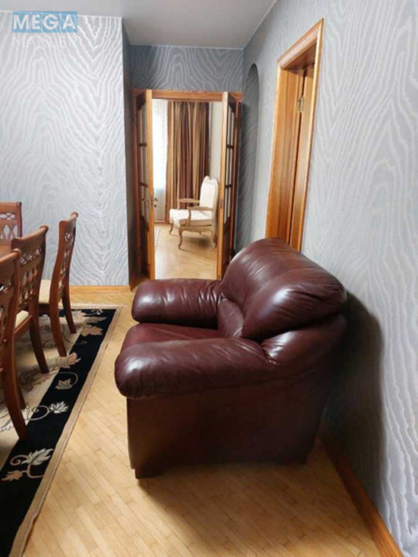 Оренда дома, <a class="location-link" href="/kiev/" title="Недвижимость Київ">Київ</a>, <a class="location-link" href="/kiev/obolonskij/" title="Недвижимость Оболонський район">Оболонський р-н</a>, 12-а лінія вул. (изображение 9)