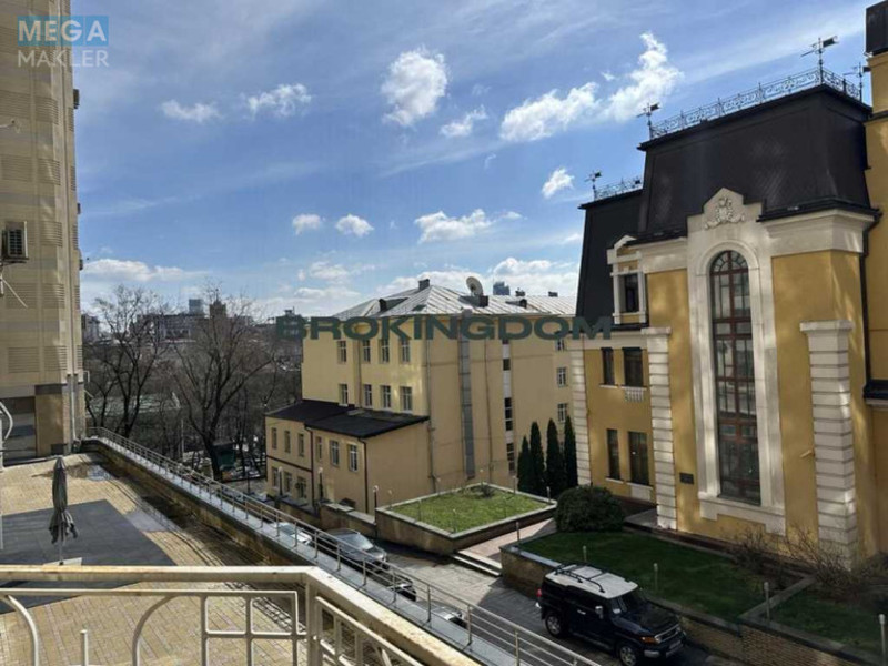 Новобудова, 16 поверхів, <a class="location-link" href="/kiev/" title="Недвижимость Київ">Київ</a>, <a class="location-link" href="/kiev/pecherskij/" title="Недвижимость Печерський район">Печерський р-н</a>, Владимирская вул., 49 (изображение 18)