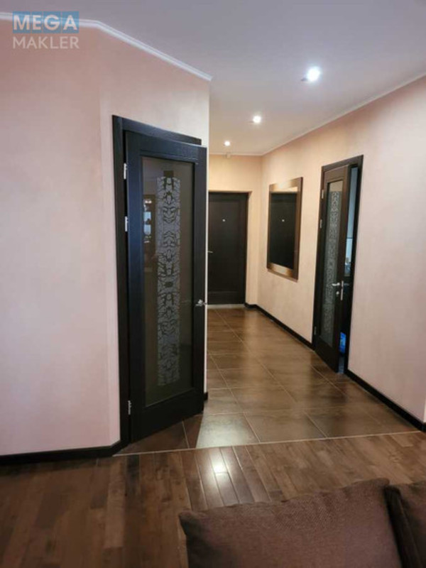 Оренда 2 кімнатної квартири, <a class="location-link" href="/kiev/" title="Недвижимость Київ">Київ</a>, <a class="location-link" href="/kiev/solomenskij/" title="Недвижимость Солом'янський район">Солом'янський р-н</a>, Лобановского просп., 6Д (изображение 9)