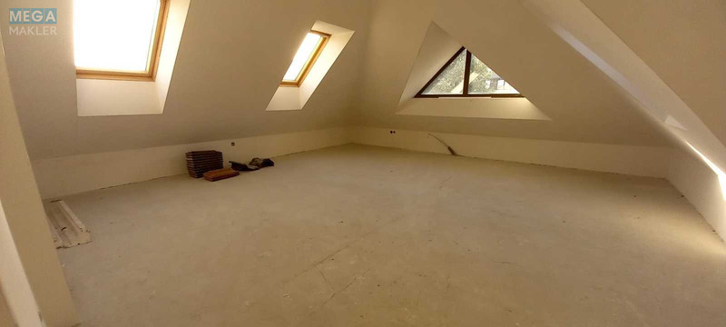 Продаж дома, 2 поверху, 310 кв.м, 6 кімнат, ділянка 12 соток, <a class="location-link" href="/romankov/" title="Недвижимость Романків">Романків</a>, Зелёная, 3 (изображение 18)
