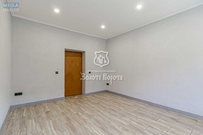 Продаж комерційної нерухомості, 65 кв.м, под офис, <a class="location-link" href="/kiev/" title="Недвижимость Київ">Київ</a>, <a class="location-link" href="/kiev/solomenskij/" title="Недвижимость Солом'янський район">Солом'янський р-н</a>, Вузівська вул., 4 (изображение 7)