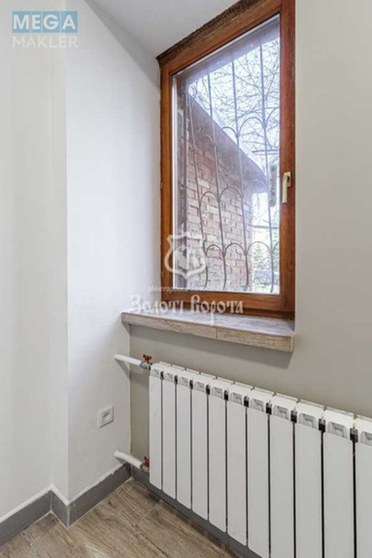 Продаж комерційної нерухомості, 65 кв.м, под офис, <a class="location-link" href="/kiev/" title="Недвижимость Київ">Київ</a>, <a class="location-link" href="/kiev/solomenskij/" title="Недвижимость Солом'янський район">Солом'янський р-н</a>, Вузівська вул., 4 (изображение 11)