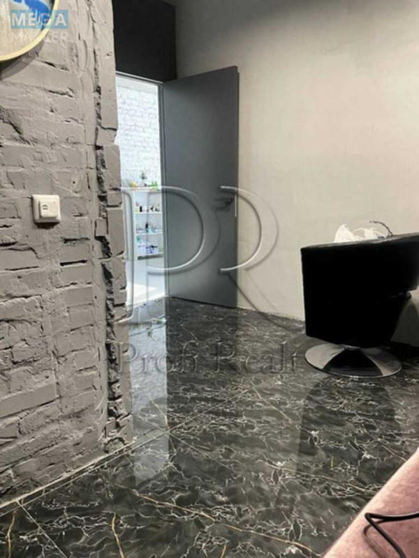 Продаж комерційної нерухомості, 42 кв.м, <a class="location-link" href="/brovary/" title="Недвижимость Бровари">Бровари</a>, Соборна вулиця (изображение 9)