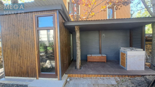 Продаж дома, 2&nbsp;поверху, 220&nbsp;кв.м, 4&nbsp;кімнати, люкс, ділянка 10&nbsp;соток, <a class="location-link" href="/odessa/" title="Недвижимость Одеса">Одеса</a>, <a class="location-link" href="/odessa/kievskij/" title="Недвижимость Київський район">Київський р-н</a>, Таірова 40 (изображение 29)