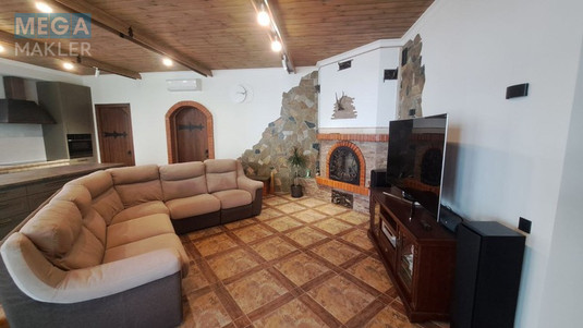 Продаж дома, 2&nbsp;поверху, 220&nbsp;кв.м, 4&nbsp;кімнати, люкс, ділянка 10&nbsp;соток, <a class="location-link" href="/odessa/" title="Недвижимость Одеса">Одеса</a>, <a class="location-link" href="/odessa/kievskij/" title="Недвижимость Київський район">Київський р-н</a>, Таірова 40 (изображение 38)