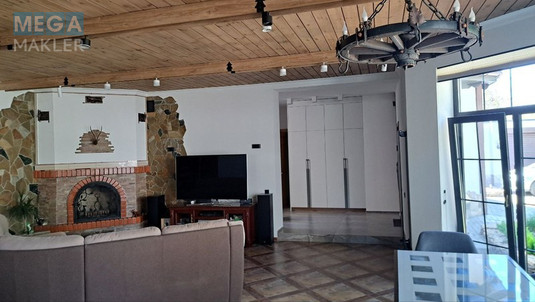 Продаж дома, 2&nbsp;поверху, 220&nbsp;кв.м, 4&nbsp;кімнати, люкс, ділянка 10&nbsp;соток, <a class="location-link" href="/odessa/" title="Недвижимость Одеса">Одеса</a>, <a class="location-link" href="/odessa/kievskij/" title="Недвижимость Київський район">Київський р-н</a>, Таірова 40 (изображение 42)