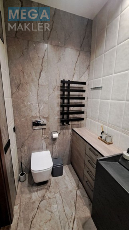 Продаж дома, 2 поверху, 220 кв.м, 4 кімнати, люкс, ділянка 10 соток, <a class="location-link" href="/odessa/" title="Недвижимость Одеса">Одеса</a>, <a class="location-link" href="/odessa/kievskij/" title="Недвижимость Київський район">Київський р-н</a>, Таірова 40 (изображение 87)