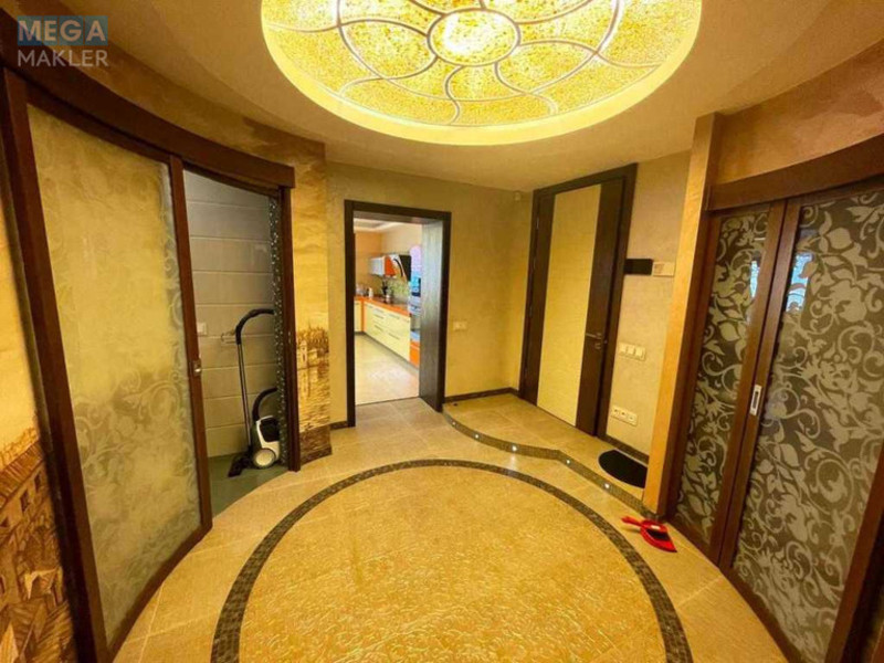 Оренда 2 кімнатної квартири, <a class="location-link" href="/kiev/" title="Недвижимость Київ">Київ</a>, <a class="location-link" href="/kiev/goloseevskij/" title="Недвижимость Голосіївський район">Голосіївський р-н</a>, Тарасівська вул., 21 (изображение 13)