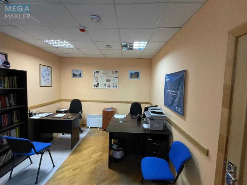 Продаж комерційної нерухомості, 100,20 кв.м, под офис, <a class="location-link" href="/kiev/" title="Недвижимость Київ">Київ</a>, <a class="location-link" href="/kiev/svyatoshinskij/" title="Недвижимость Святошинський район">Святошинський р-н</a>, Леся Курбаса просп., 7б (изображение 16)