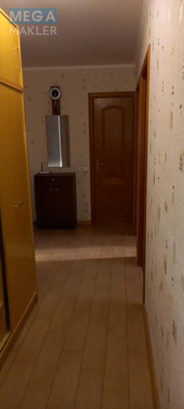 Оренда 3 кімнатної квартири, <a class="location-link" href="/kiev/" title="Недвижимость Київ">Київ</a>, <a class="location-link" href="/kiev/solomenskij/" title="Недвижимость Солом'янський район">Солом'янський р-н</a>, Митрополита Василия Липковского ул., 26 (изображение 17)