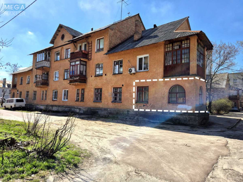 Продаж 3 кімнатної квартири (66/42/6), 1 пов. 3 пов. будинку, <a class="location-link" href="/kiev/" title="Недвижимость Київ">Київ</a>, <a class="location-link" href="/kiev/dneprovskij/" title="Недвижимость Дніпровський район">Дніпровський р-н</a>, Юрія Поправки вул., 13 (изображение 2)