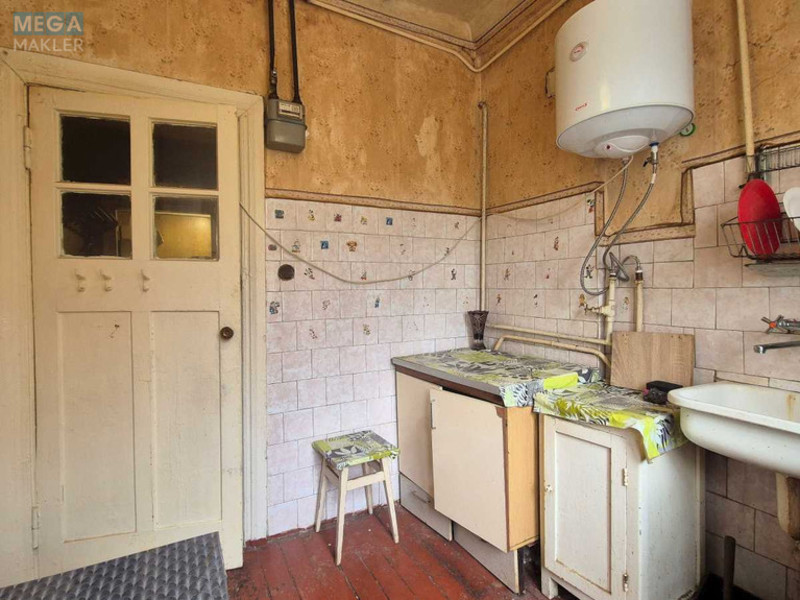 Продаж 3 кімнатної квартири (66/42/6), 1 пов. 3 пов. будинку, <a class="location-link" href="/kiev/" title="Недвижимость Київ">Київ</a>, <a class="location-link" href="/kiev/dneprovskij/" title="Недвижимость Дніпровський район">Дніпровський р-н</a>, Юрія Поправки вул., 13 (изображение 6)