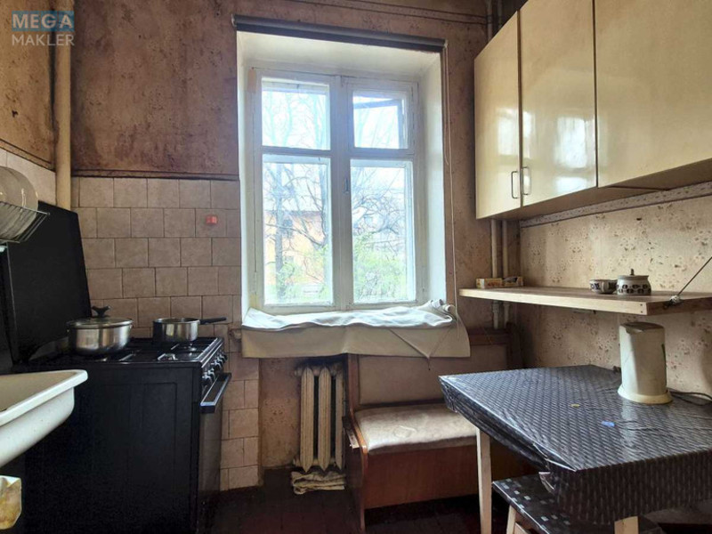 Продаж 3 кімнатної квартири (66/42/6), 1 пов. 3 пов. будинку, <a class="location-link" href="/kiev/" title="Недвижимость Київ">Київ</a>, <a class="location-link" href="/kiev/dneprovskij/" title="Недвижимость Дніпровський район">Дніпровський р-н</a>, Юрія Поправки вул., 13 (изображение 7)