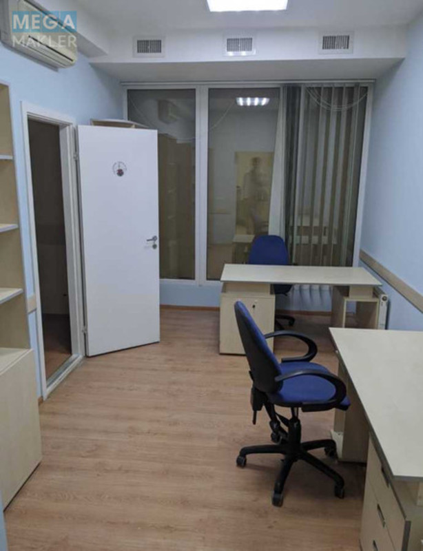 Продаж 4 кімнатної квартири (190/120/14), 3 пов. 22 пов. будинку, <a class="location-link" href="/kiev/" title="Недвижимость Київ">Київ</a>, <a class="location-link" href="/kiev/shevchenkovskij/" title="Недвижимость Шевченківський район">Шевченківський р-н</a>, Черновола Вячеслава ул., 25 (изображение 5)