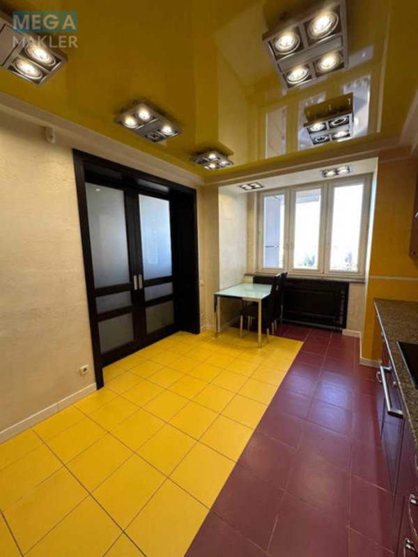 Продаж 5 кімнатної квартири (213/136/15), 24 пов. 36 пов. будинку, <a class="location-link" href="/kiev/" title="Недвижимость Київ">Київ</a>, <a class="location-link" href="/kiev/darnickij/" title="Недвижимость Дарницький район">Дарницький р-н</a>, Срибнокильская ул., 1 (изображение 10)