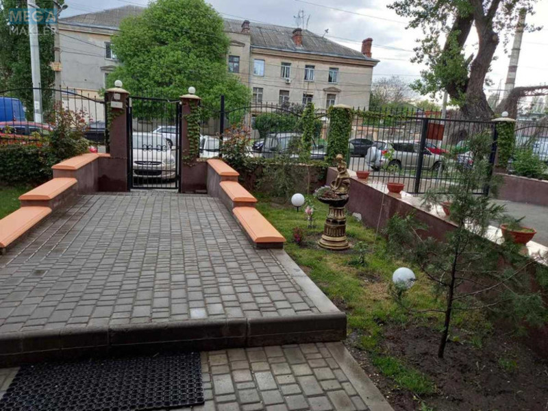 Оренда 1 кімнатної квартири, <a class="location-link" href="/odessa/" title="Недвижимость Одеса">Одеса</a>, <a class="location-link" href="/odessa/suvorovskij/" title="Недвижимость Суворовський район">Суворовський р-н</a>, Андриевского, 10/12 (изображение 7)