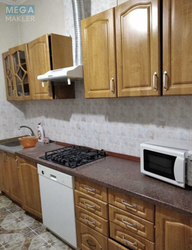 Продаж 3 кімнатної квартири (102/75/10), 3 пов. 8 пов. будинку, <a class="location-link" href="/kiev/" title="Недвижимость Київ">Київ</a>, <a class="location-link" href="/kiev/podolskij/" title="Недвижимость Подільський район">Подільський р-н</a>, Туровская ул., 29 (изображение 14)