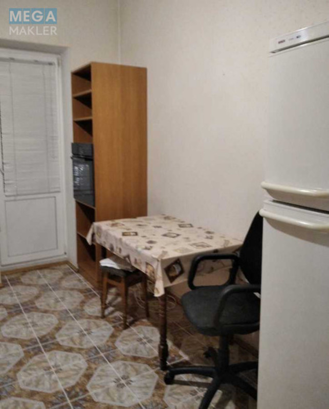Продаж 3 кімнатної квартири (102/75/10), 3 пов. 8 пов. будинку, <a class="location-link" href="/kiev/" title="Недвижимость Київ">Київ</a>, <a class="location-link" href="/kiev/podolskij/" title="Недвижимость Подільський район">Подільський р-н</a>, Туровская ул., 29 (изображение 17)
