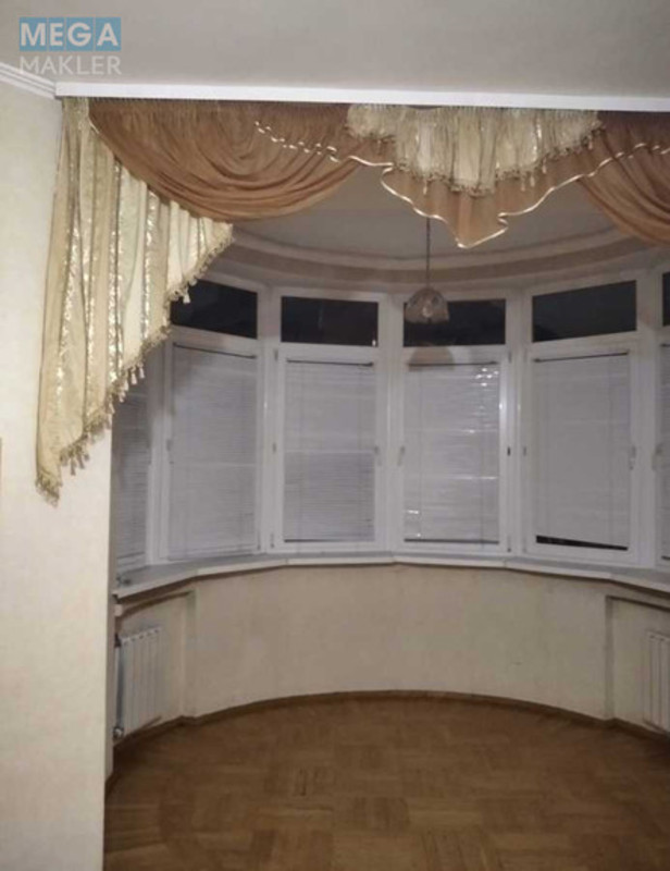 Продаж 3 кімнатної квартири (102/75/10), 3 пов. 8 пов. будинку, <a class="location-link" href="/kiev/" title="Недвижимость Київ">Київ</a>, <a class="location-link" href="/kiev/podolskij/" title="Недвижимость Подільський район">Подільський р-н</a>, Туровская ул., 29 (изображение 19)