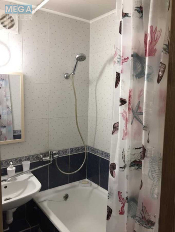 Продаж 3 кімнатної квартири (60/39/5), 2 пов. 5 пов. будинку, <a class="location-link" href="/kiev/" title="Недвижимость Київ">Київ</a>, <a class="location-link" href="/kiev/shevchenkovskij/" title="Недвижимость Шевченківський район">Шевченківський р-н</a>, Дегтяревская ул., 28 (изображение 9)