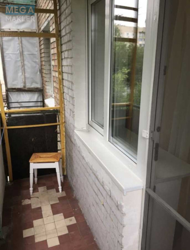Продаж 3 кімнатної квартири (60/39/5), 2 пов. 5 пов. будинку, <a class="location-link" href="/kiev/" title="Недвижимость Київ">Київ</a>, <a class="location-link" href="/kiev/shevchenkovskij/" title="Недвижимость Шевченківський район">Шевченківський р-н</a>, Дегтяревская ул., 28 (изображение 10)