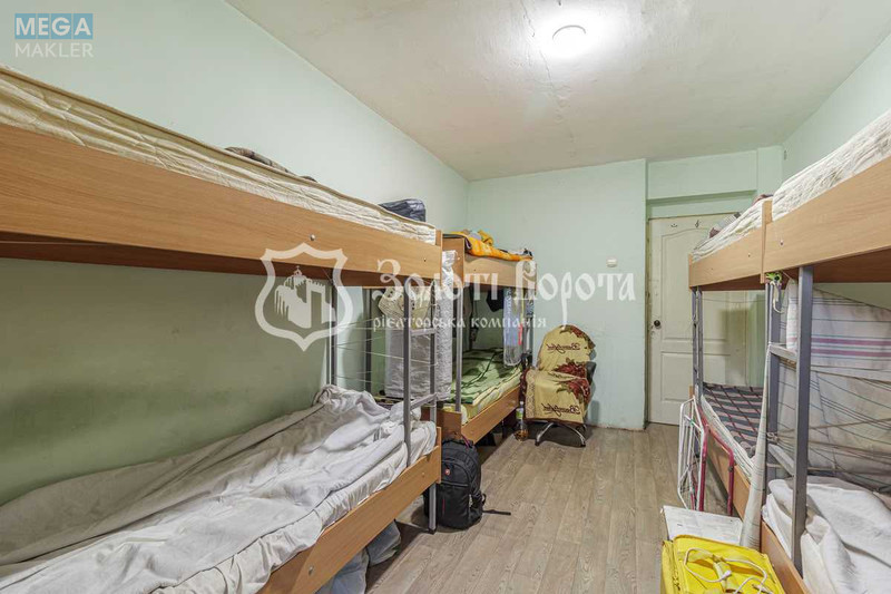 Продаж 5 кімнатної квартири (97/65/8), 1 пов. 9 пов. будинку, <a class="location-link" href="/kiev/" title="Недвижимость Київ">Київ</a>, <a class="location-link" href="/kiev/dneprovskij/" title="Недвижимость Дніпровський район">Дніпровський р-н</a>, Братиславська вул., 13 (изображение 4)