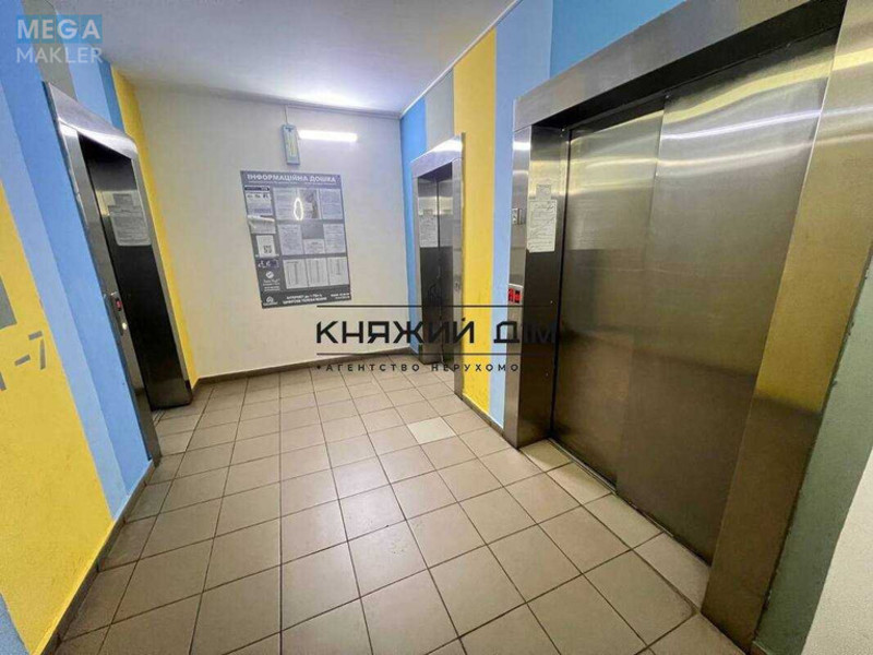 Продаж 3 кімнатної квартири (84,6/58/17,1), 4 пов. 24 пов. будинку, <a class="location-link" href="/kiev/" title="Недвижимость Київ">Київ</a>, <a class="location-link" href="/kiev/darnickij/" title="Недвижимость Дарницький район">Дарницький р-н</a>, Вишняковская ул., 4 (изображение 2)