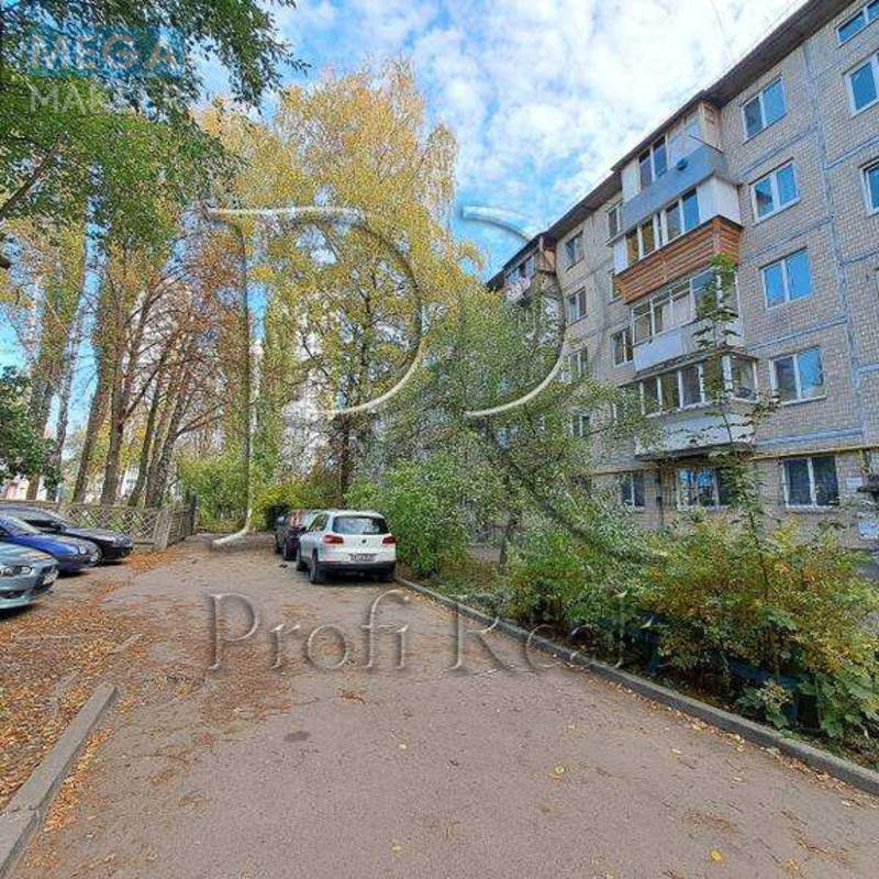 Продаж 1 кімнатної квартири (33/17/6), 1 пов. 5 пов. будинку, <a class="location-link" href="/kiev/" title="Недвижимость Київ">Київ</a>, <a class="location-link" href="/kiev/solomenskij/" title="Недвижимость Солом'янський район">Солом'янський р-н</a>, Василенка Миколи вулиця, 13А (изображение 12)