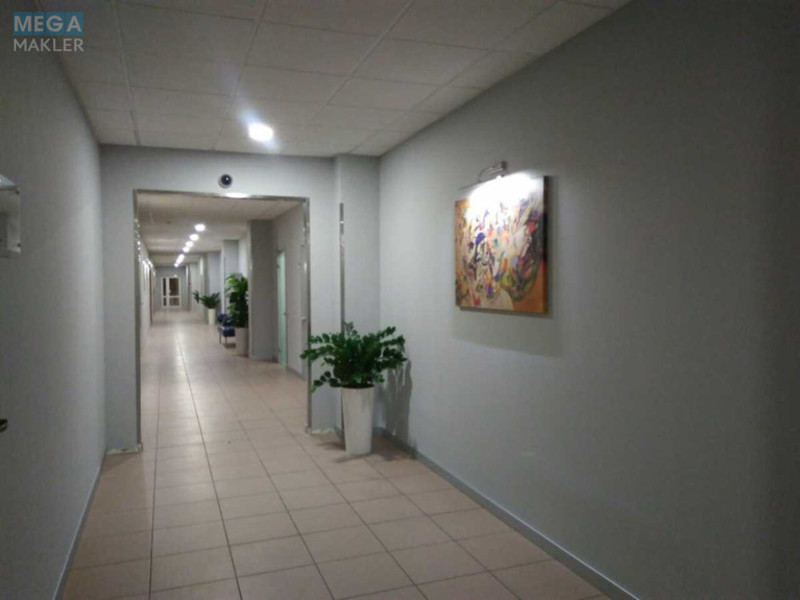 Оренда комерційної нерухомості, 38 кв.м, под офис, <a class="location-link" href="/kiev/" title="Недвижимость Київ">Київ</a>, <a class="location-link" href="/kiev/shevchenkovskij/" title="Недвижимость Шевченківський район">Шевченківський р-н</a>, Шолуденка вул., 3 (изображение 7)