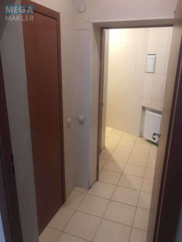 Оренда комерційної нерухомості, 277,60 кв.м, под офис, <a class="location-link" href="/rovno/" title="Недвижимость Рівне">Рівне</a>, Петра Полтави, 1а (изображение 13)
