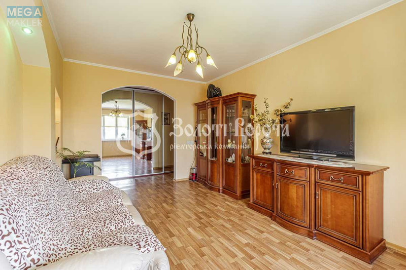 Продаж 3 кімнатної квартири (71/42/9), 6 пов. 9 пов. будинку, <a class="location-link" href="/kiev/" title="Недвижимость Київ">Київ</a>, <a class="location-link" href="/kiev/darnickij/" title="Недвижимость Дарницький район">Дарницький р-н</a>, Харківське шосе, 174б (изображение 3)