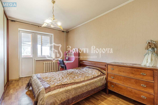 Продаж 3 кімнатної квартири (71/42/9), 6 пов. 9 пов. будинку, <a class="location-link" href="/kiev/" title="Недвижимость Київ">Київ</a>, <a class="location-link" href="/kiev/darnickij/" title="Недвижимость Дарницький район">Дарницький р-н</a>, Харківське шосе, 174б (изображение 7)