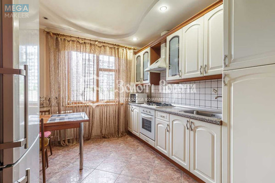 Продаж 3 кімнатної квартири (71/42/9), 6 пов. 9 пов. будинку, <a class="location-link" href="/kiev/" title="Недвижимость Київ">Київ</a>, <a class="location-link" href="/kiev/darnickij/" title="Недвижимость Дарницький район">Дарницький р-н</a>, Харківське шосе, 174б (изображение 10)