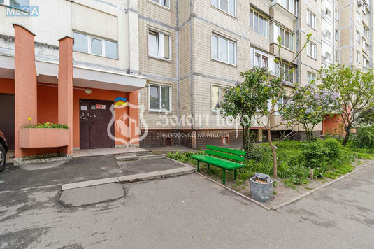 Продаж 3 кімнатної квартири (71/42/9), 6 пов. 9 пов. будинку, <a class="location-link" href="/kiev/" title="Недвижимость Київ">Київ</a>, <a class="location-link" href="/kiev/darnickij/" title="Недвижимость Дарницький район">Дарницький р-н</a>, Харківське шосе, 174б (изображение 19)