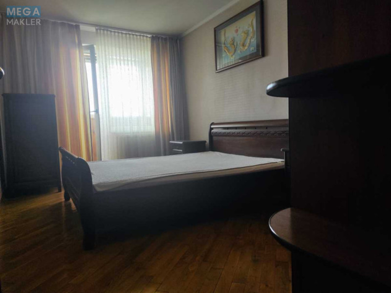 Оренда 3 кімнатної квартири, <a class="location-link" href="/kiev/" title="Недвижимость Київ">Київ</a>, <a class="location-link" href="/kiev/podolskij/" title="Недвижимость Подільський район">Подільський р-н</a>, Свободи просп., 30А (изображение 5)